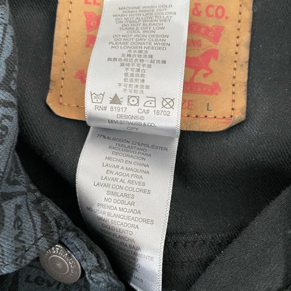 Levi's Patterned Black Jacket Size LGG - Picture 8 of 8